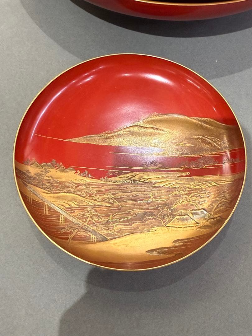 漆器 重箱 一組 金蒔絵 楼阁人物風景文 共箱付 朱塗 時代物