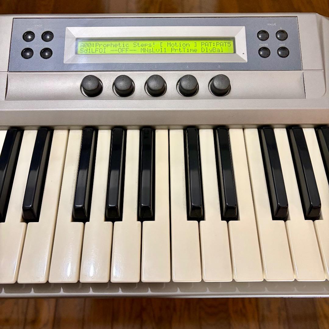 鍵盤楽器 KORG Prophecy