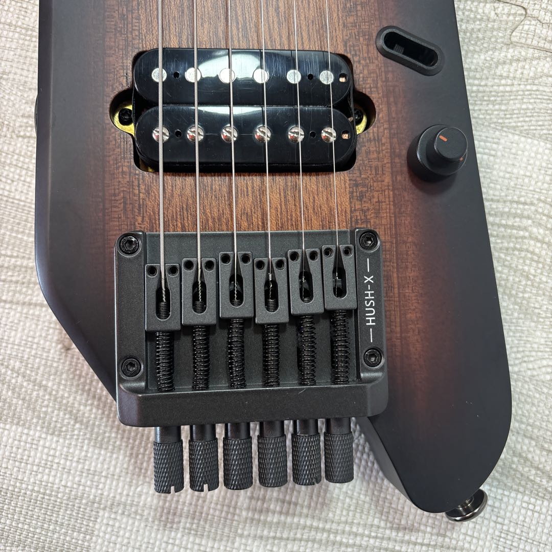 Donner Hush-X ヘッドレストエレキギター《付属品欠品》