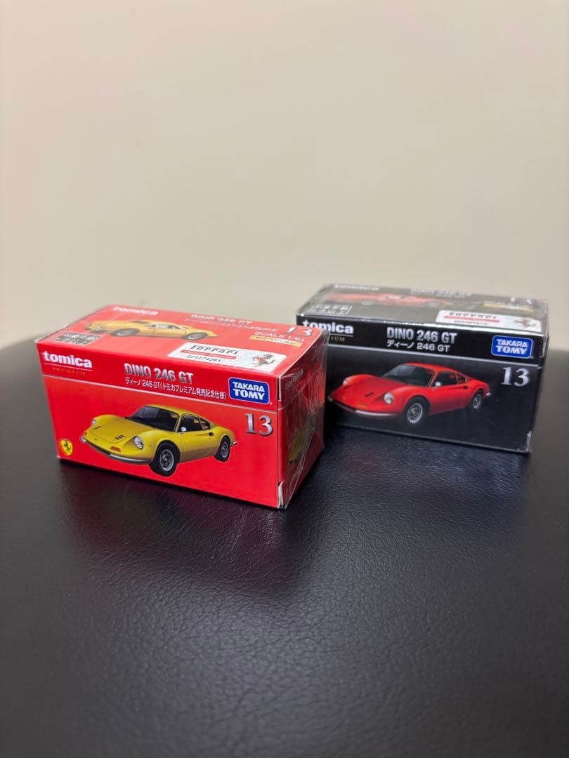 期間限定値引き【新品未使用】トミカ　歴代フェラーリ　34台+フェラーリセット8台