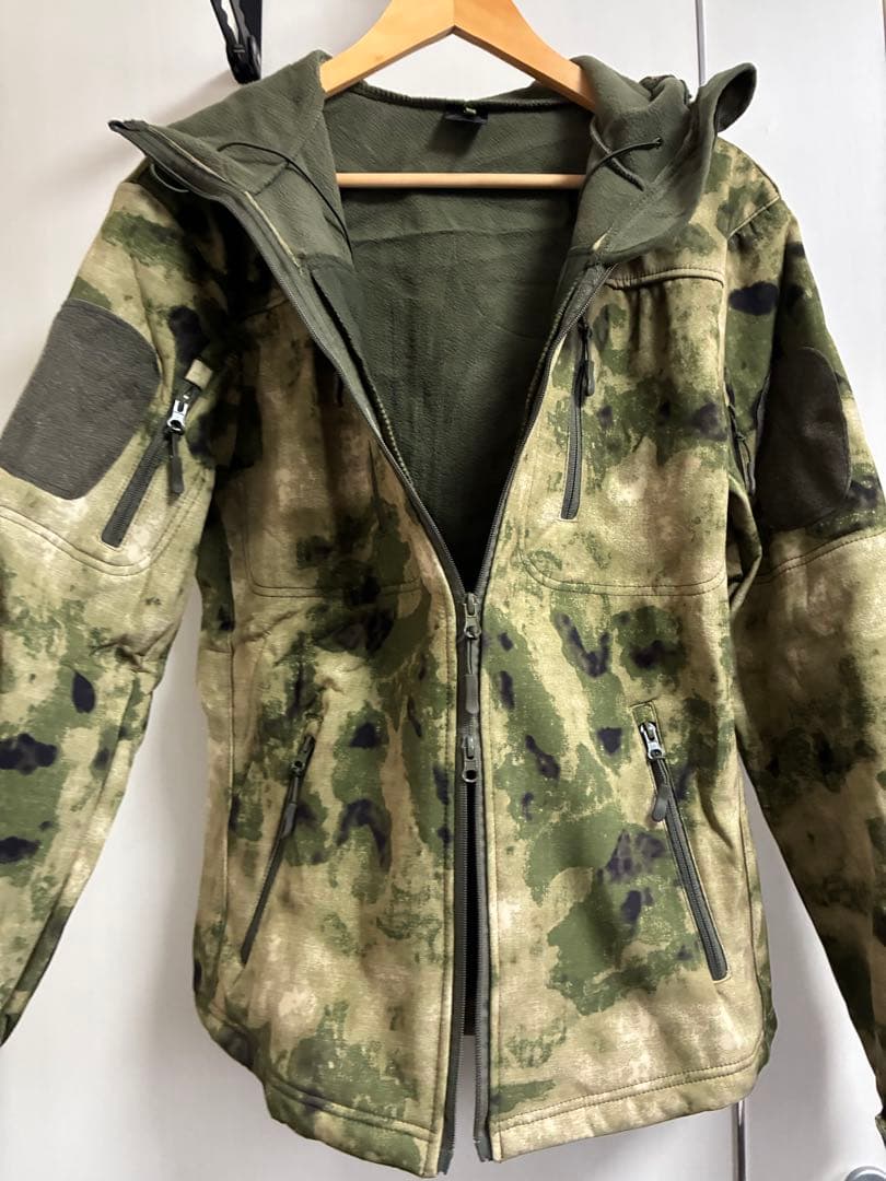 超お買得　未使用保管品ロシア軍北朝鮮軍仕様迷彩ソフトシェルジャケット軽量堅牢極暖