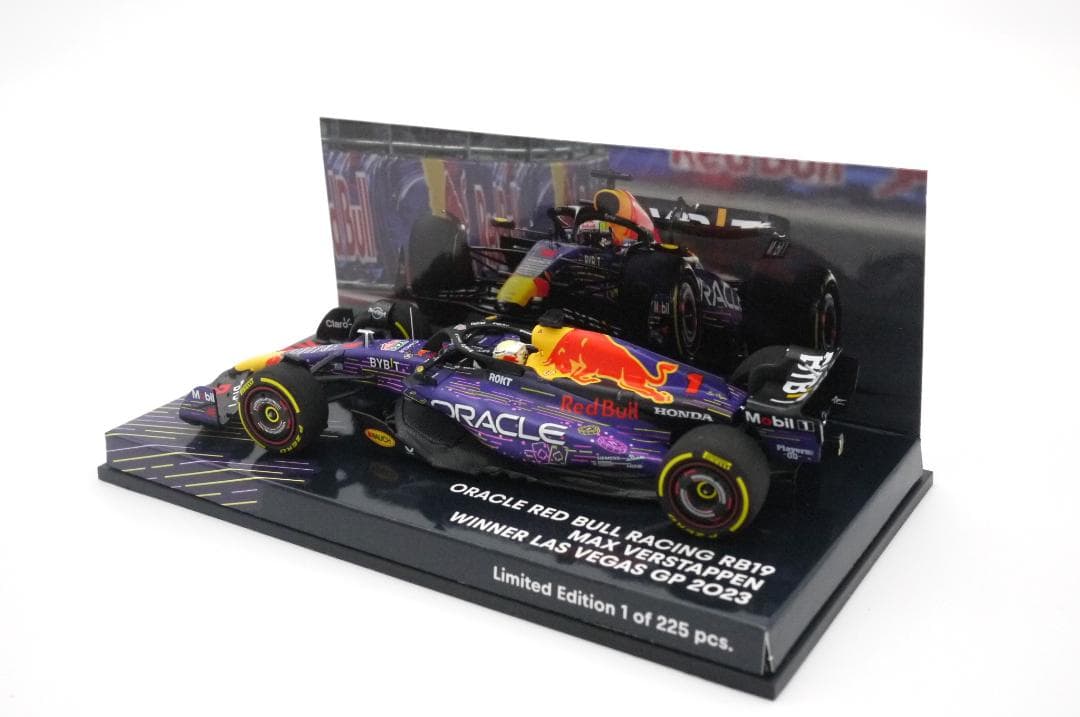 F1コレクション1/43 レッドブル RB19ラスベガスフェルスタッペン