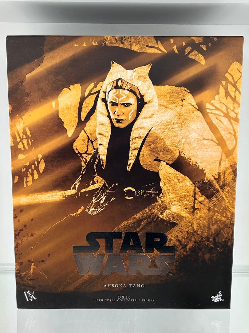 【美品】スターウォーズ ホットトイズ アソーカ　マンダロリアン　HOTTOYS