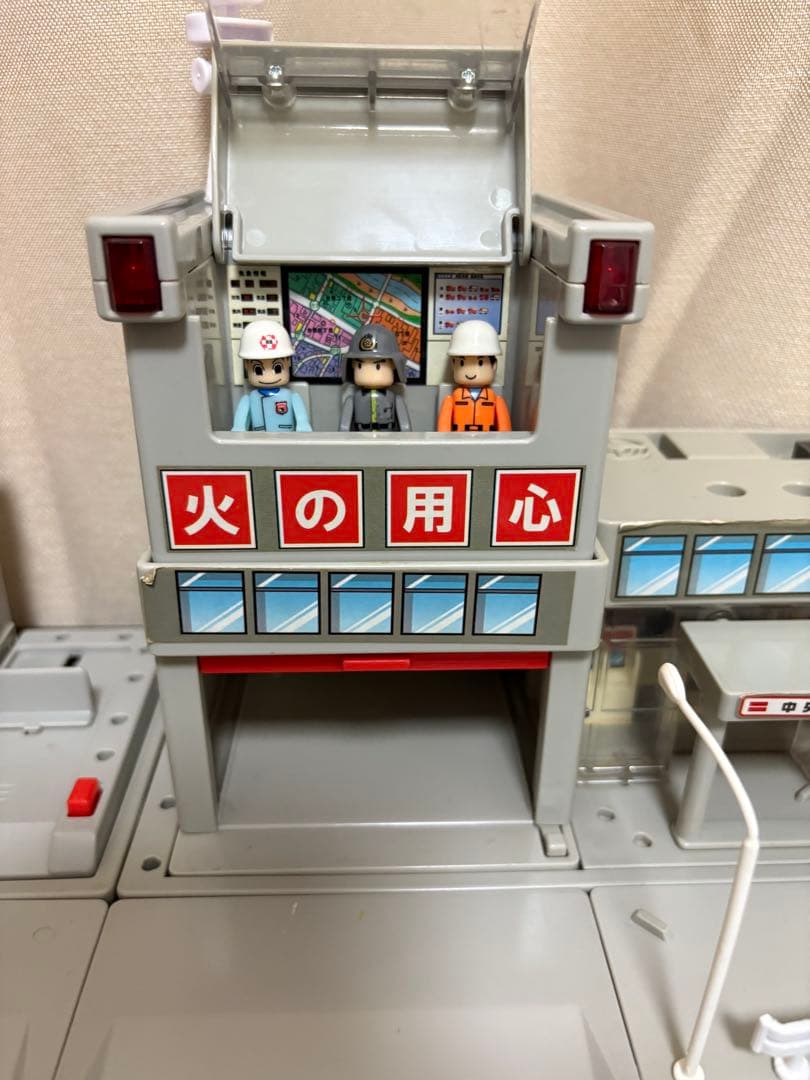 トミカタウン　まとめ売り　プラキッズ12体付き