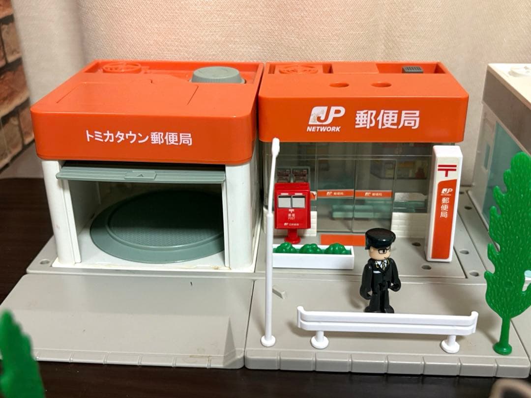トミカタウン　まとめ売り　プラキッズ12体付き