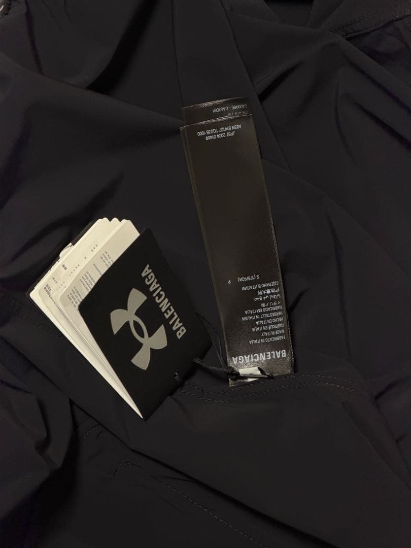 BALENCIAGA x Under Armour ウィンドブレーカー S