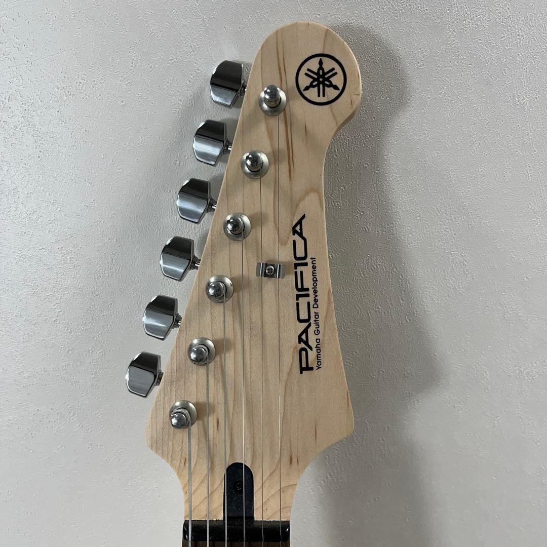 【美品】YAMAHA Pacifica PAC012　ブルー