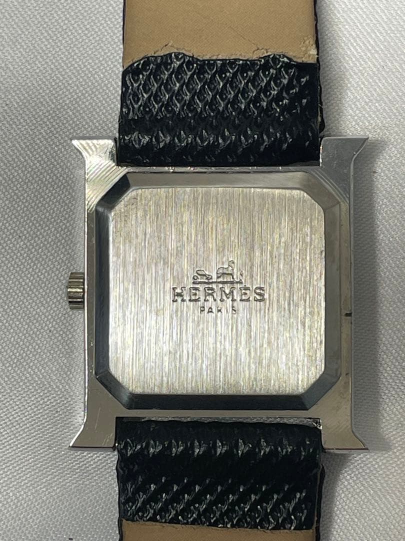 HERMES スクエア型クォーツ腕時計　ノベルティ
