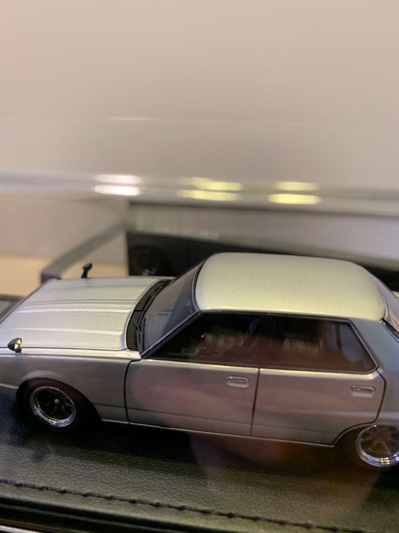イグニッションモデル　1/43 スカイライン GT-EL (C211) シルバー