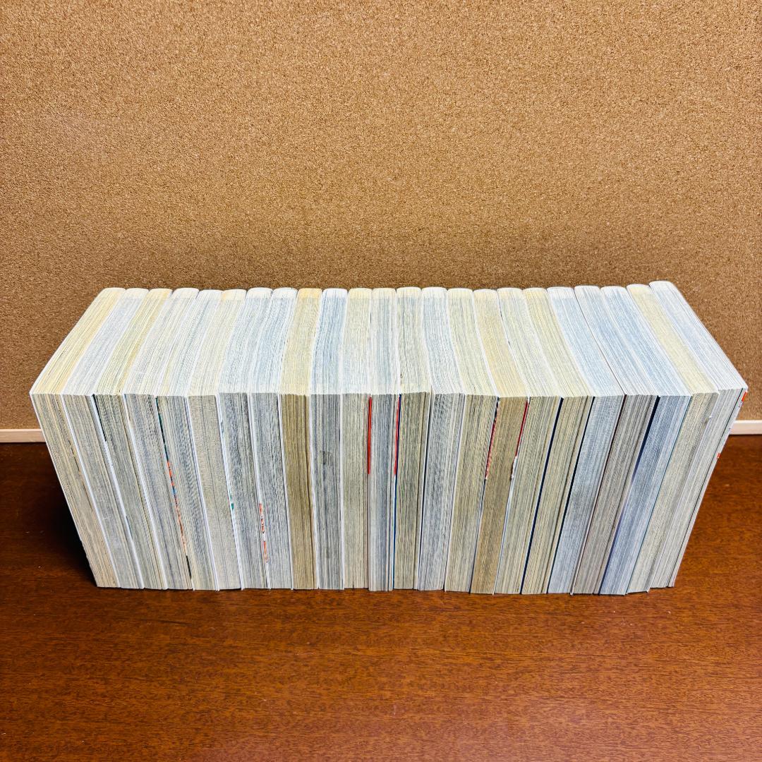 【コミック】 ベルセルク 1巻～43巻 + 関連本3冊 計４６冊セット