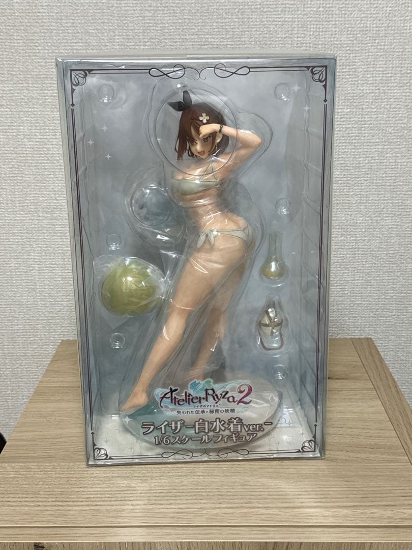 ライザのアトリエ　フィギュア　ライザ　白水着ver