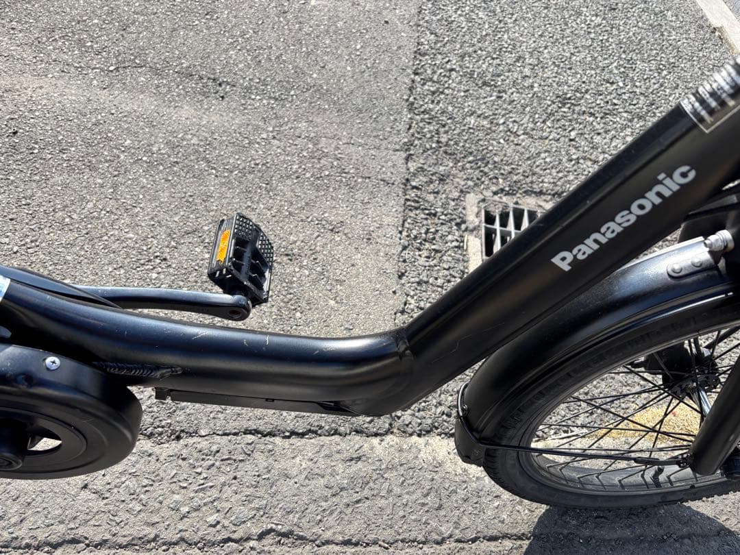 中古20㌅Panasonic電動アシスト自転車　16Ah 大阪　033番