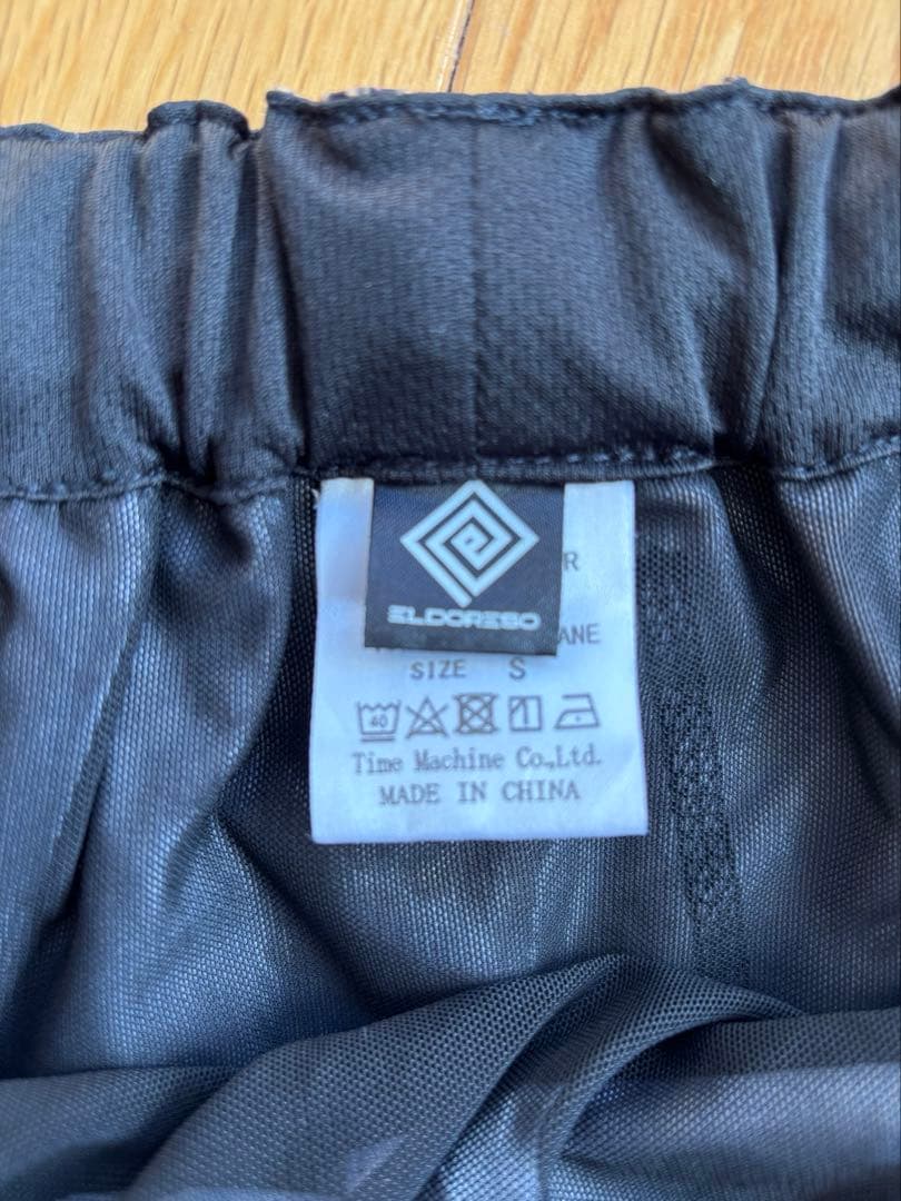エルドレッソ　ランニングパンツ