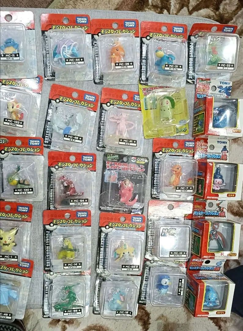 ポケモンモンスターコレクション　 新品50個セット売り