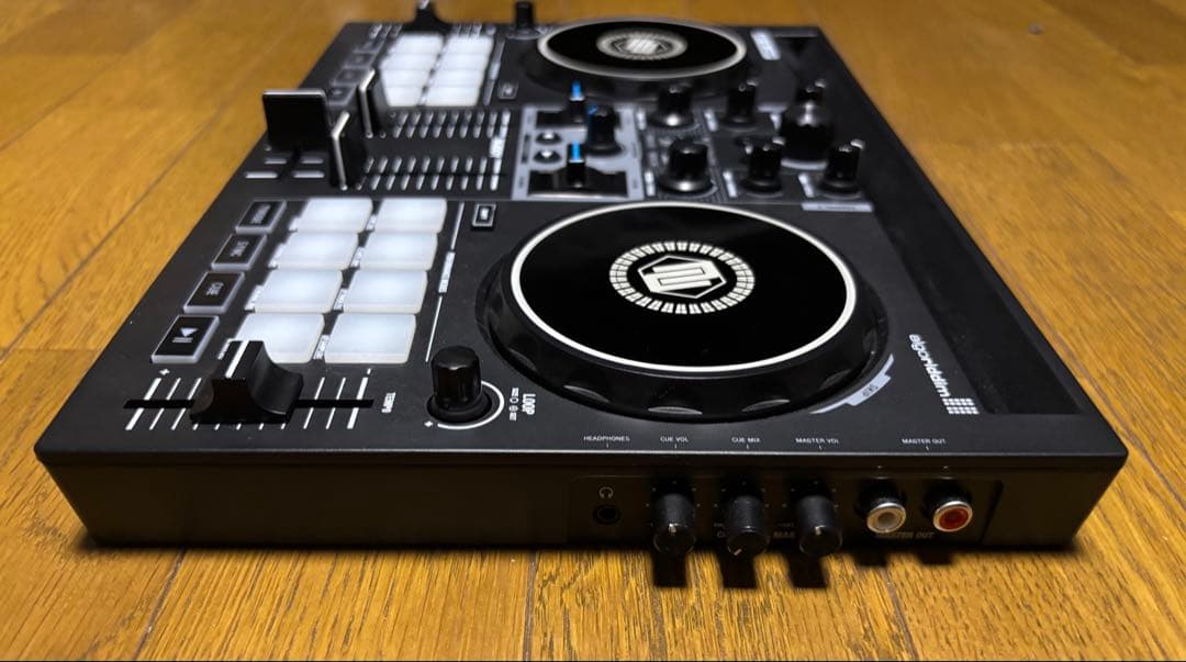 11日まで値下げします。箱付き美品 Reloop Buddy DJコントローラー
