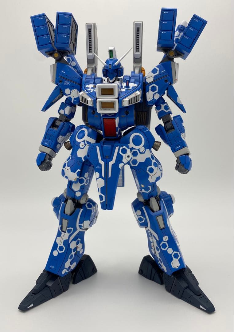 MG ORX-013 ガンダムMk-V 1/100スケール　全塗装　完成品