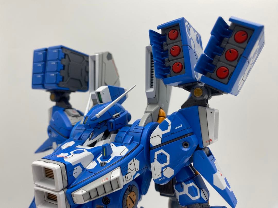 MG ORX-013 ガンダムMk-V 1/100スケール　全塗装　完成品