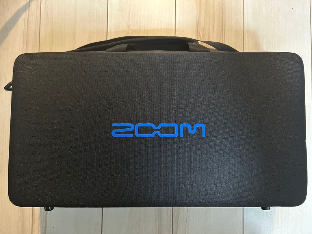 zoom B6 箱、取扱説明、ケース、ペダル、BTA-1、ストラップ　セット