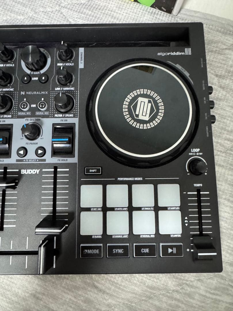 RELOOP BUDDY DJコントローラー