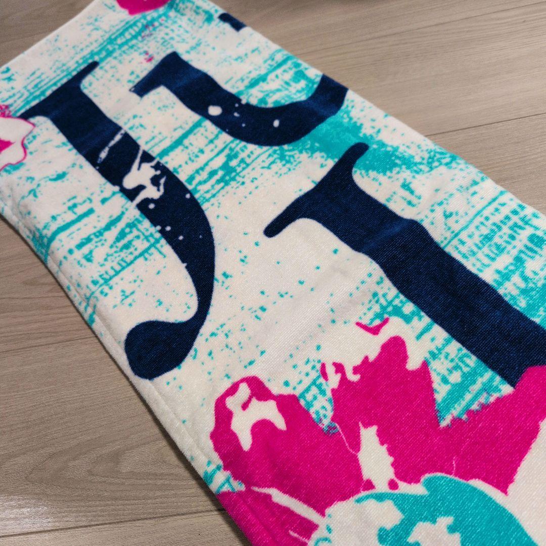 西野カナ ビッグタオル Just LOVE 当選品