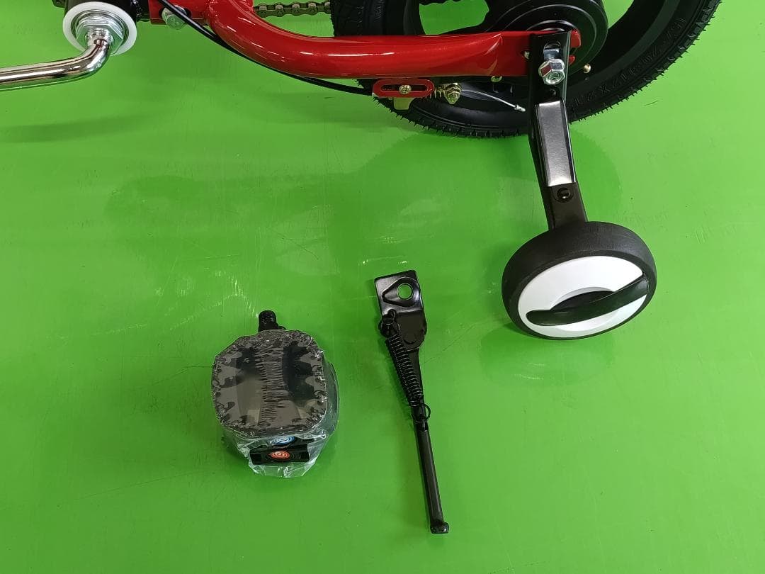 新品未使用 3in1 子供自転車 キックバイク12インチ Red色