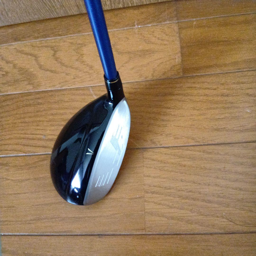 値下げしました。 XXIO 13.SR、H４新品同様ですハイブリッドUの4番