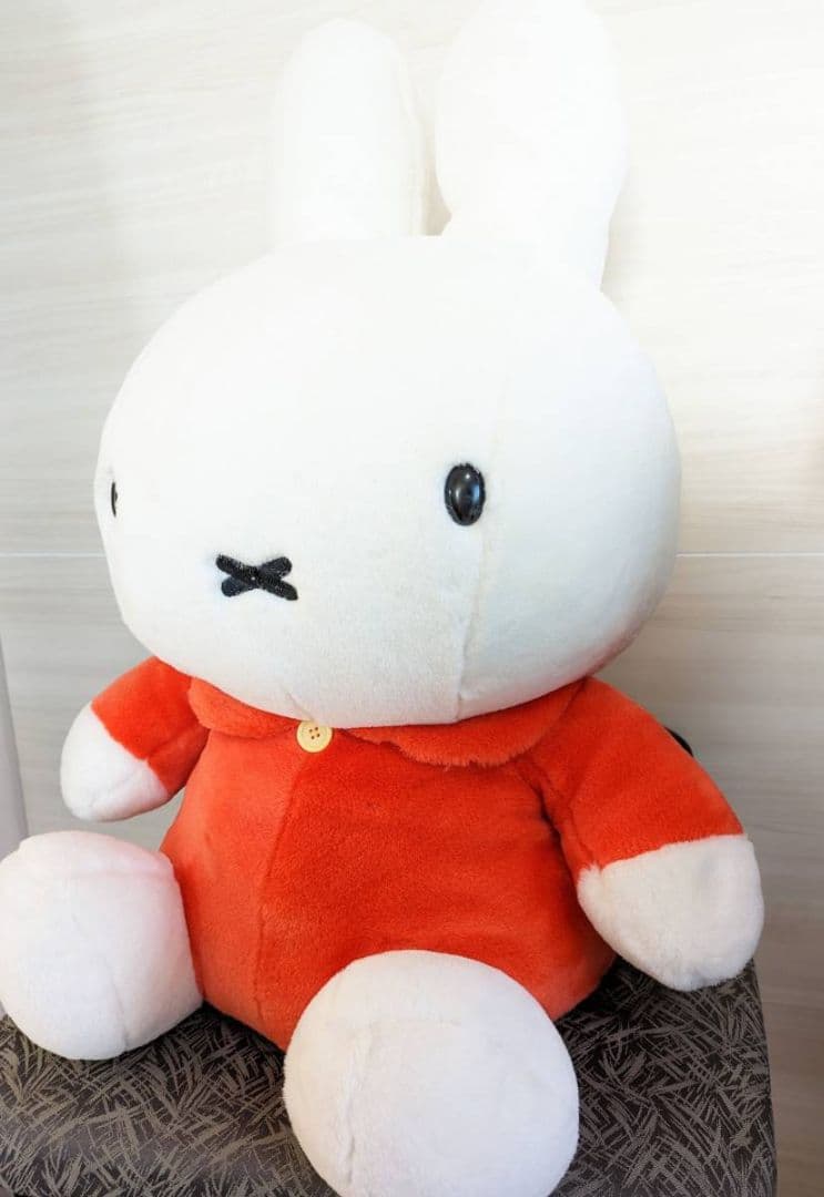 Miffy✨ミッフィー✨特大サイズぬいぐるみ✨メロディー3曲入✨ほっぺが光ります