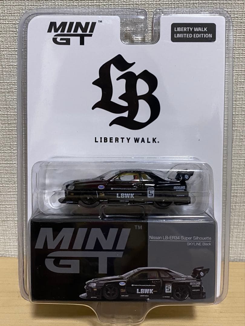 MINI GT lbwk ミニカー 3台セット ER34 lamborghini