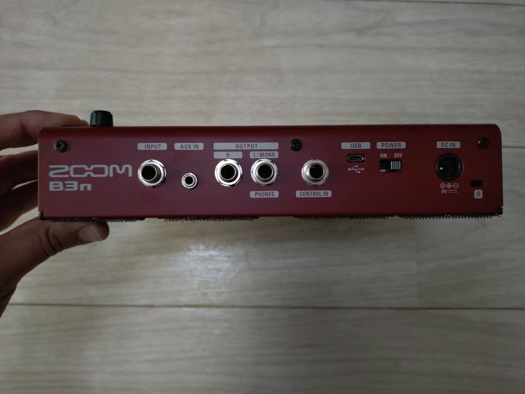 【純正アダプター付き】　ZOOM　B3n　マルチエフェクター　ベース