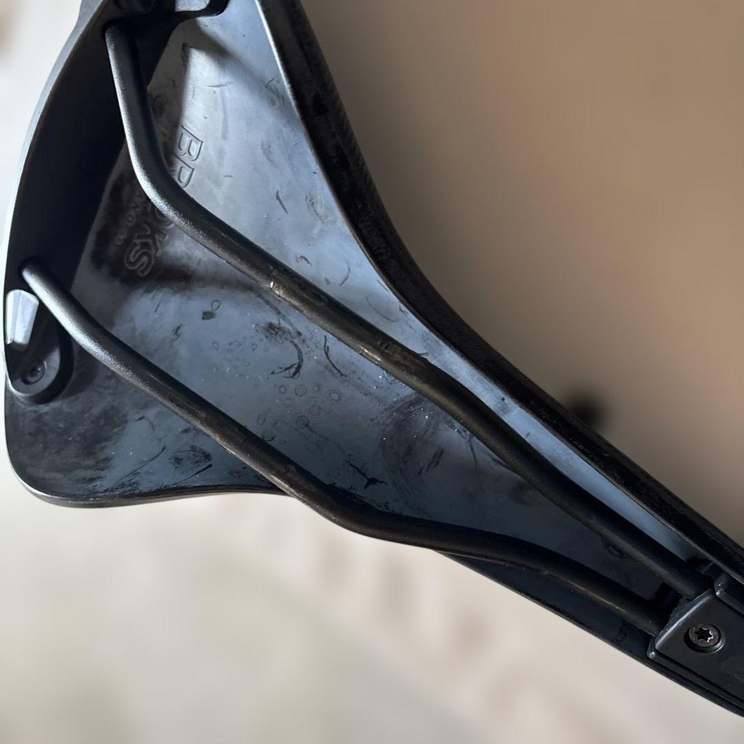ブルックス　BROOKS cambium カンビウム