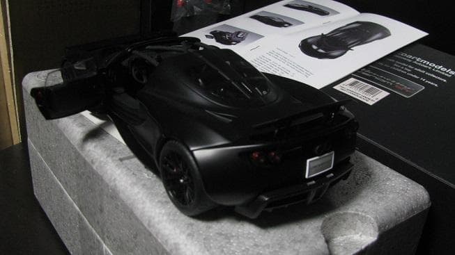 ミニカー AUTO art 1/18 HENNESSEY VENOM GT SPYDER