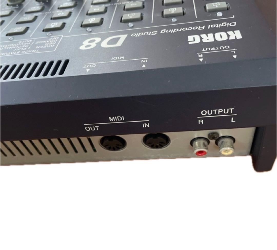 KORG D8 デジタル録音スタジオ/マルチトラックレコーダー