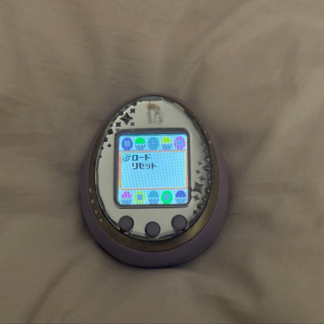たまごっち 紫色 15周年　Idl