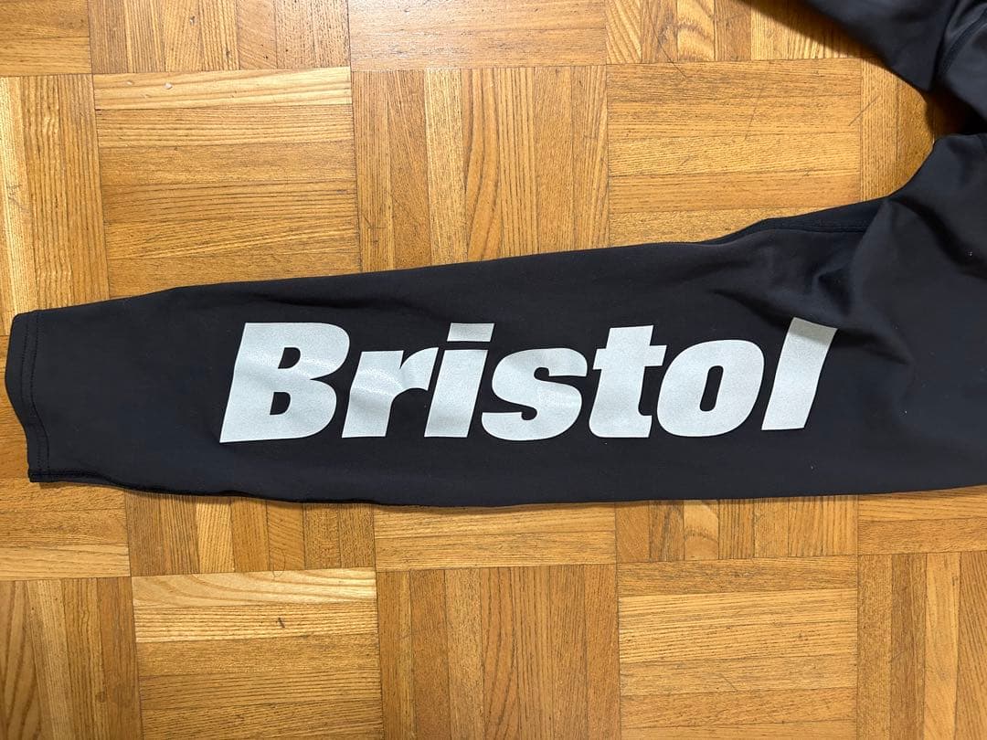 ウェア F.C.Real Bristol UNDER LAYER TIGHTS