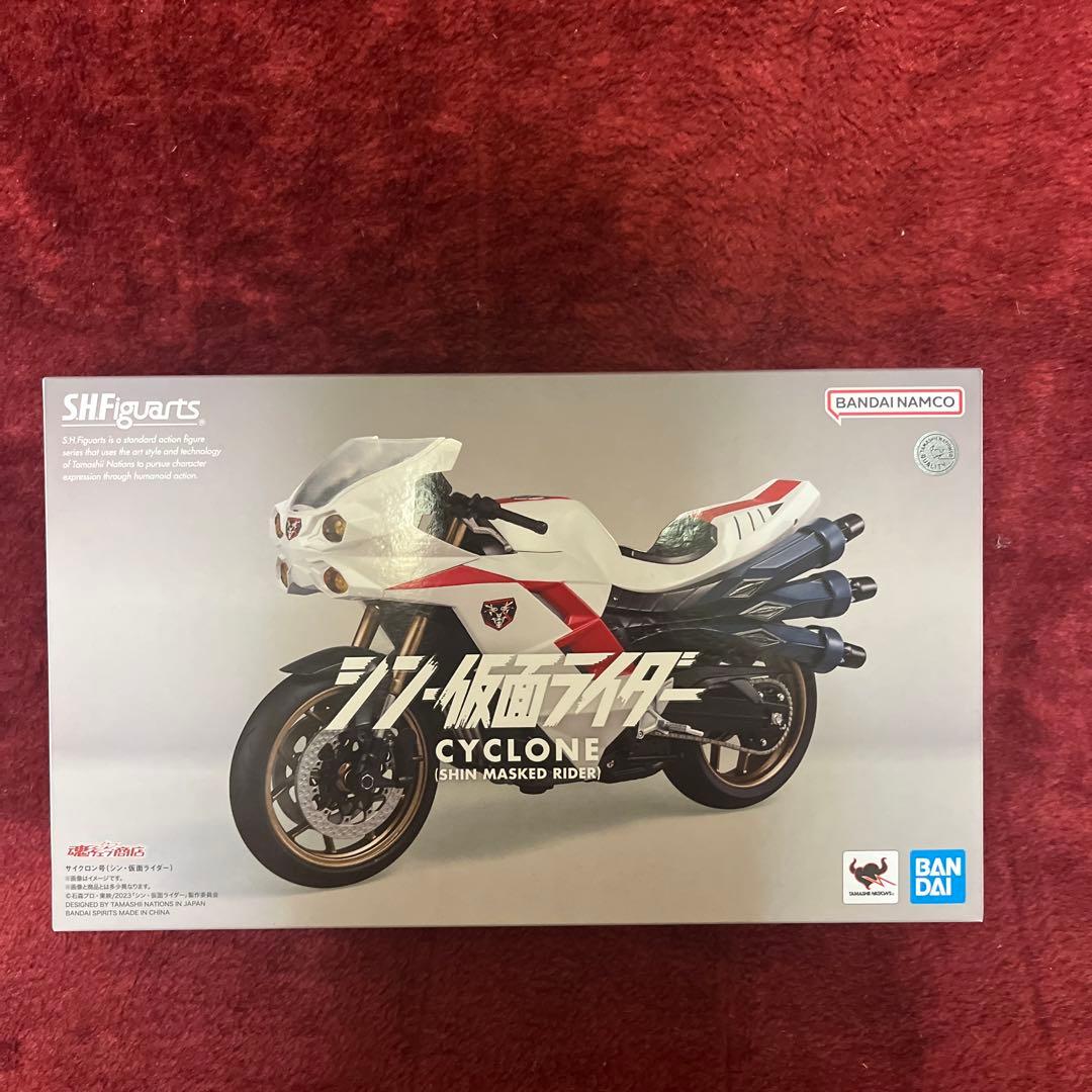SHフィギュアアーツ　シン、仮面ライダー本郷&サイクロン号