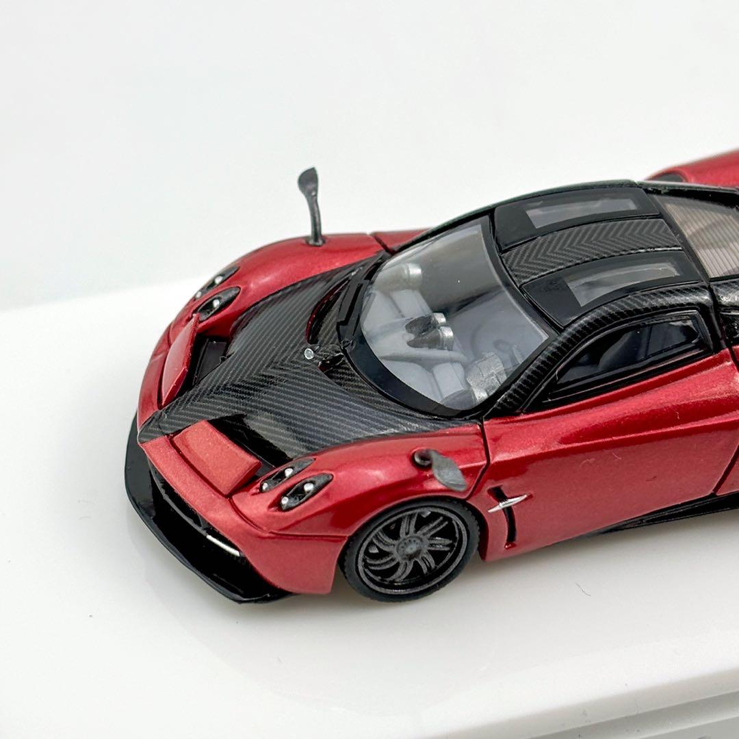 HKM プレミアム 1/64 パガーニ ウアイア 濃い赤色