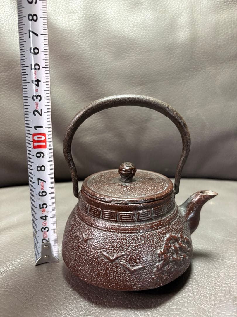 鉄瓶　置物