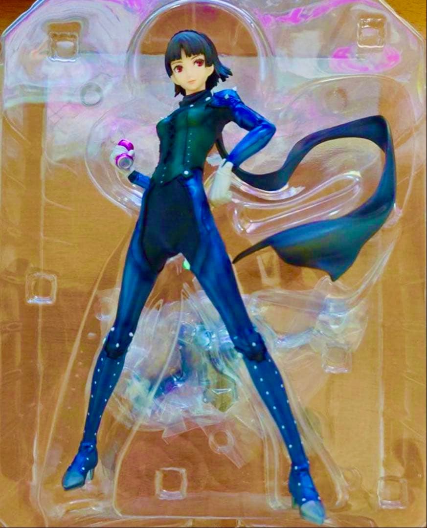 ペルソナ5 ザ・ロイヤル 新島真 フィギュア　Lucrea