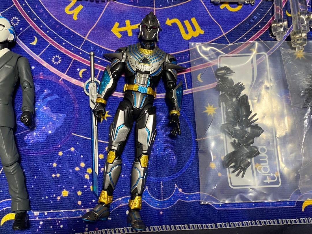 アキバレンジャー フィギュアーツ＆モエモエズキューン ムニュムニュズバーンセット