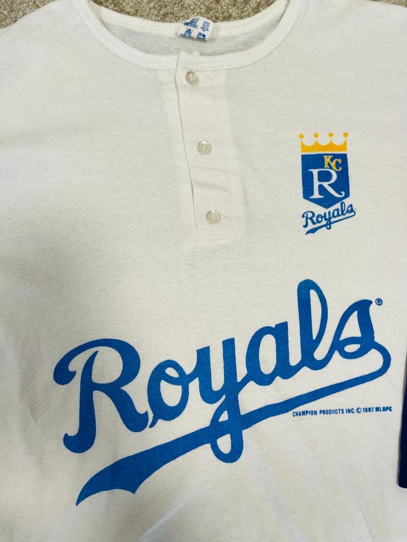 80s MLB ロイヤルズ ベースボールTシャツ　Champion USA製