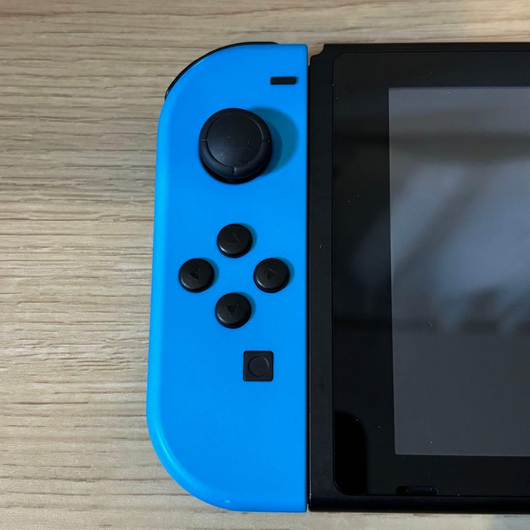 【付属品完備】Nintendo Switch ネオンブルー/ネオンレッド