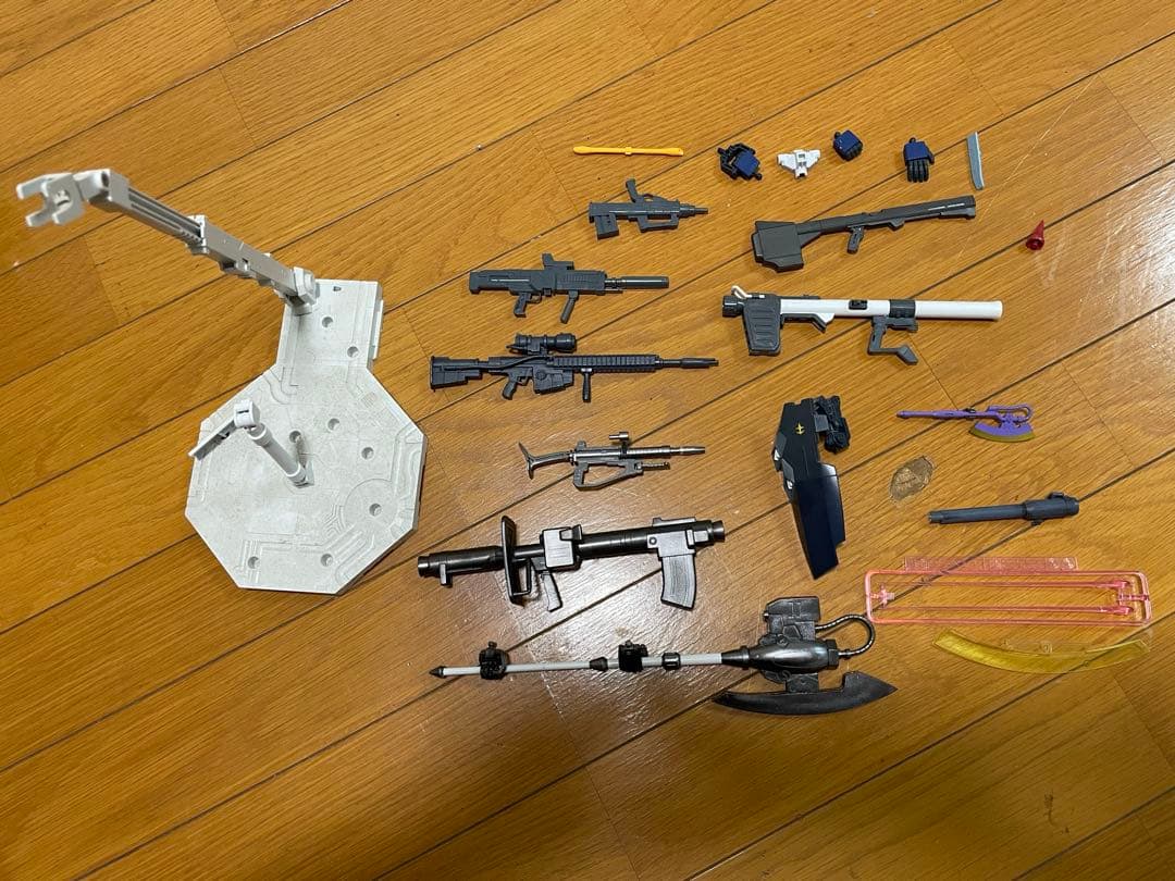 【希少ジャンク】塗装済みガンプラ11機　まとめ売り　おまけ付き