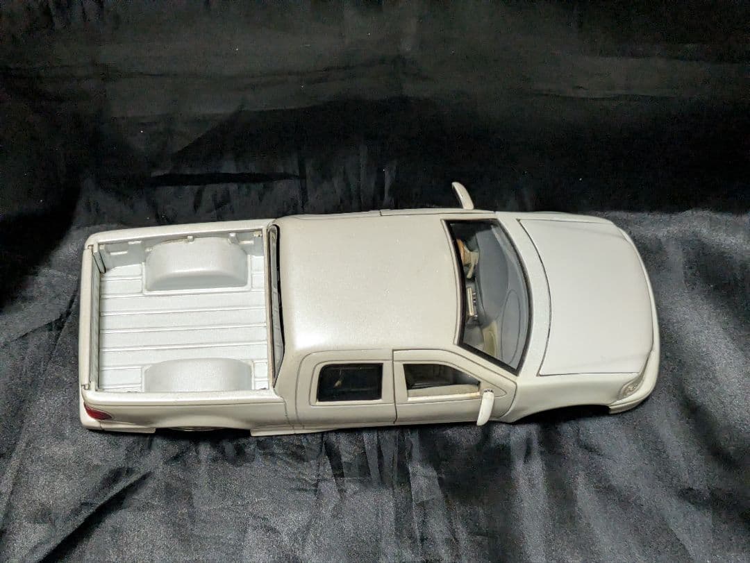 jada 2003 フォード F-150 スーパークルー 1/24