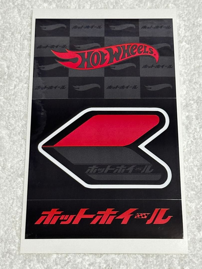 ホットウィール 1972 SKYLINE HT 2000 GTR 右向き