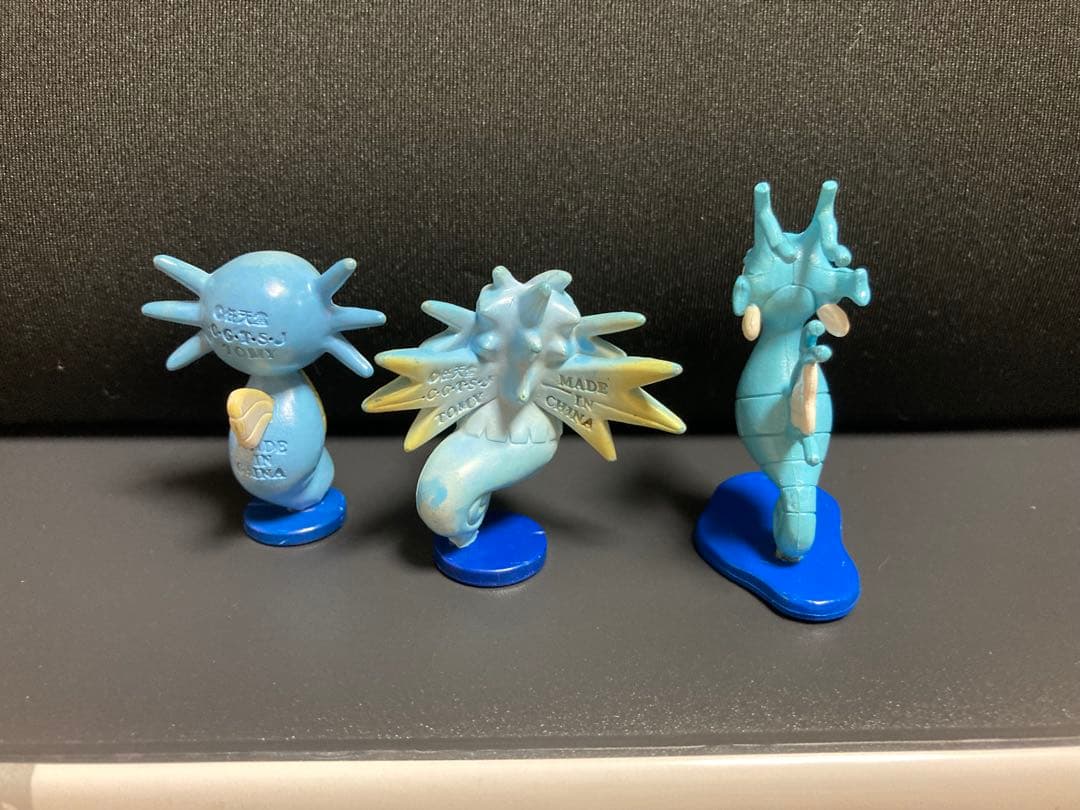 ポケモン　モンコレ　タッツー　シードラ　キングドラ