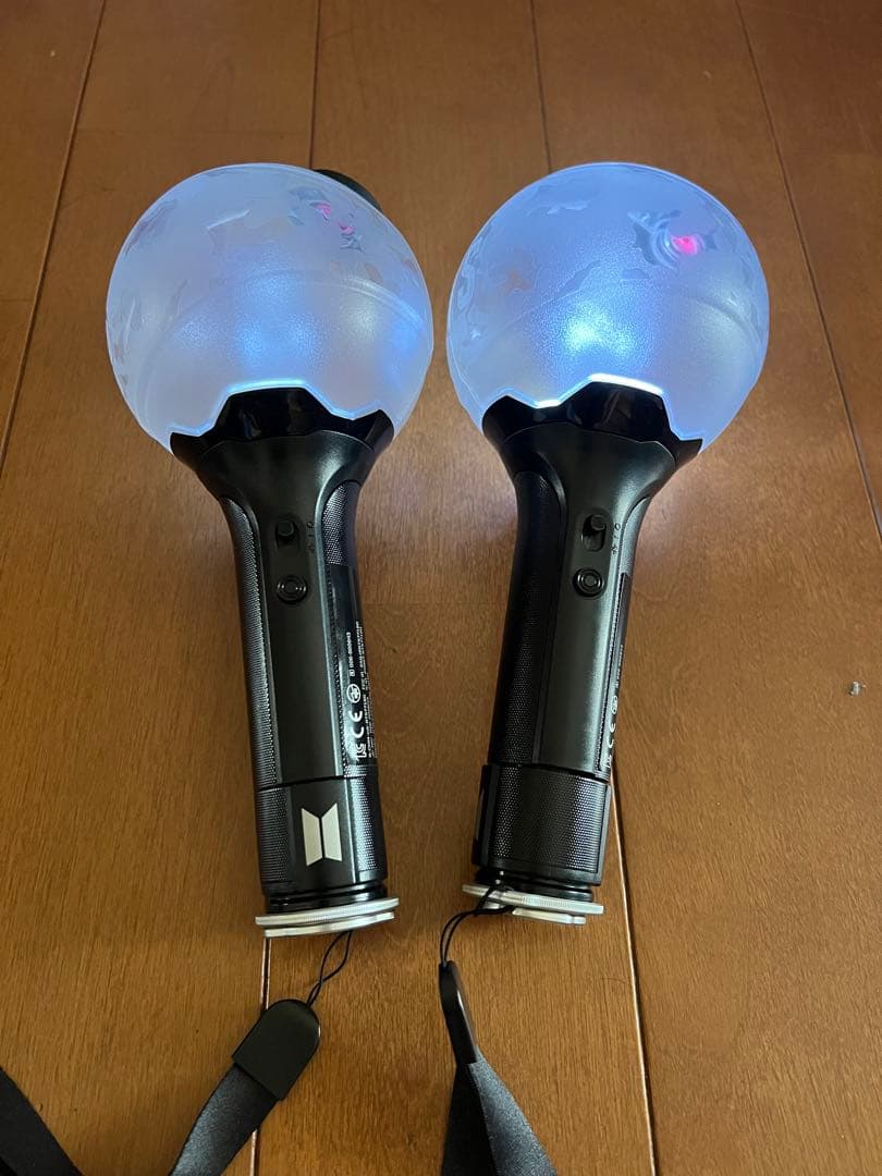 ⭐️BTS 防弾少年団　CD 写真集などなどまとめ売り　アミボム2本付き‼️⭐️