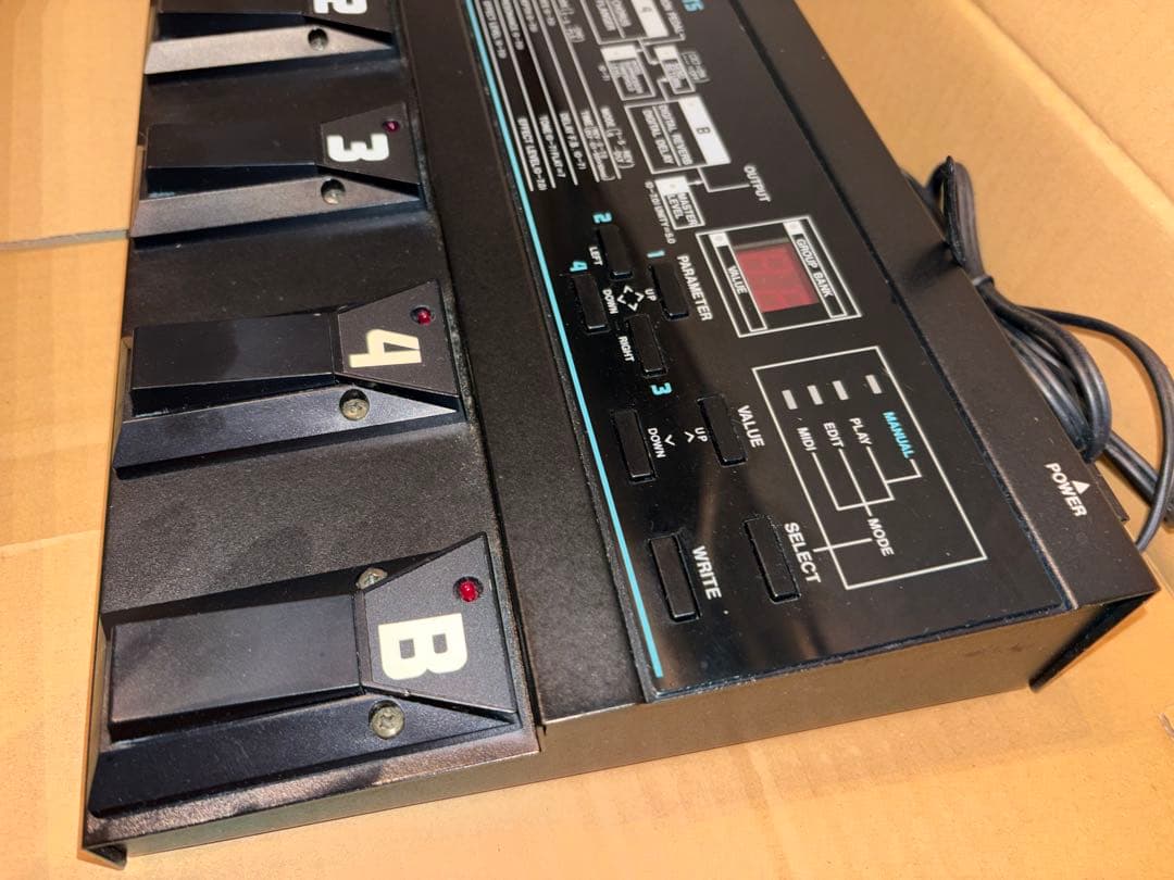 BOSS ME-5 マルチエフェクター　エレキギター　アナログ　取扱説明書リンク