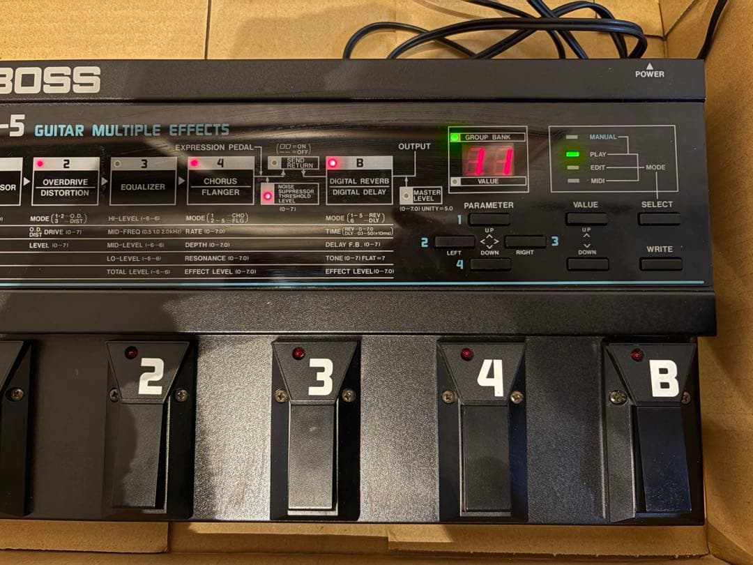 BOSS ME-5 マルチエフェクター　エレキギター　アナログ　取扱説明書リンク