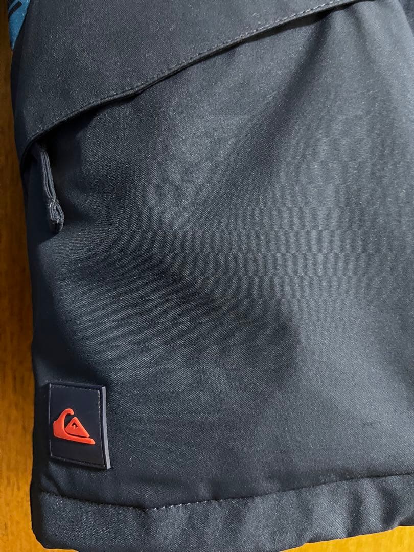 Quiksilver スノーボードジャケット