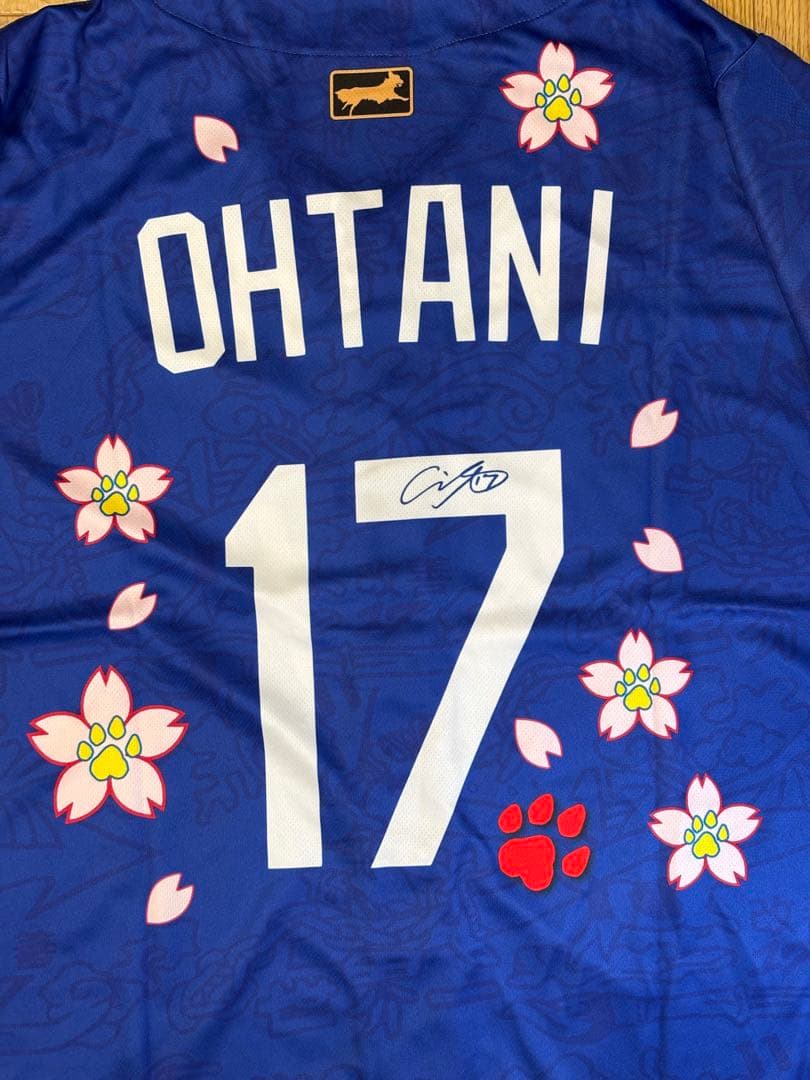 ⭐️期間限定価格⭐️【限定非売品】大谷翔平 ビジターサインユニフォーム　青　デコピン